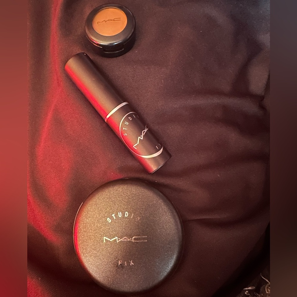 Mac Studio Finish Bundle value over $100